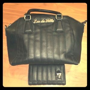 Lux de Ville Lady Vamp Purse Set
